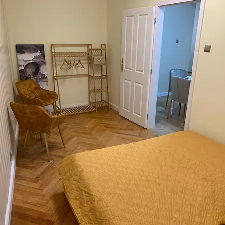 Apartment New Oldtown Near St Martin Cathedral, Ac, Balcony *