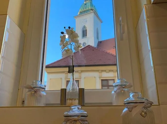 New Oldtown Near St Martin Cathedral, Ac, Balcony Pressburg